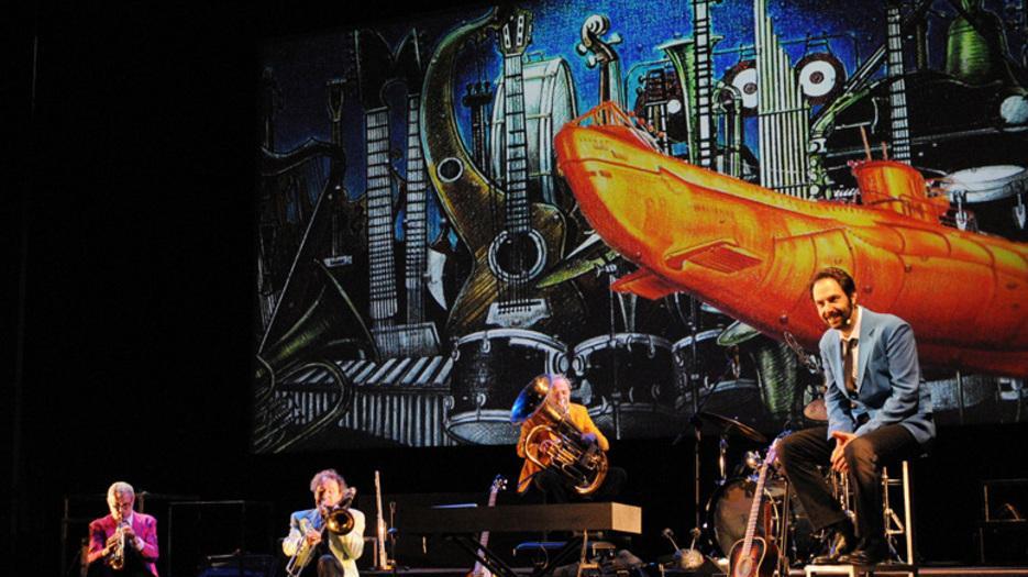La beatlemania sale sul palco con Marcorè e la Banda Osiris