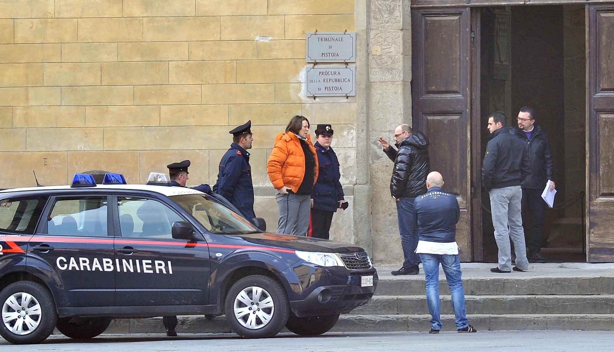 L'ingresso della Procura di Pistoia (Foto Gori)