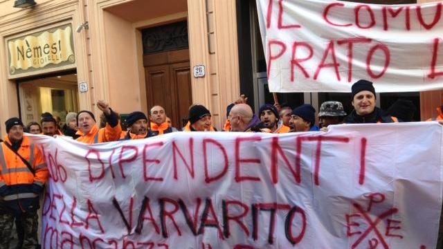 Una delle proteste dei dipendeti della Varvarito
