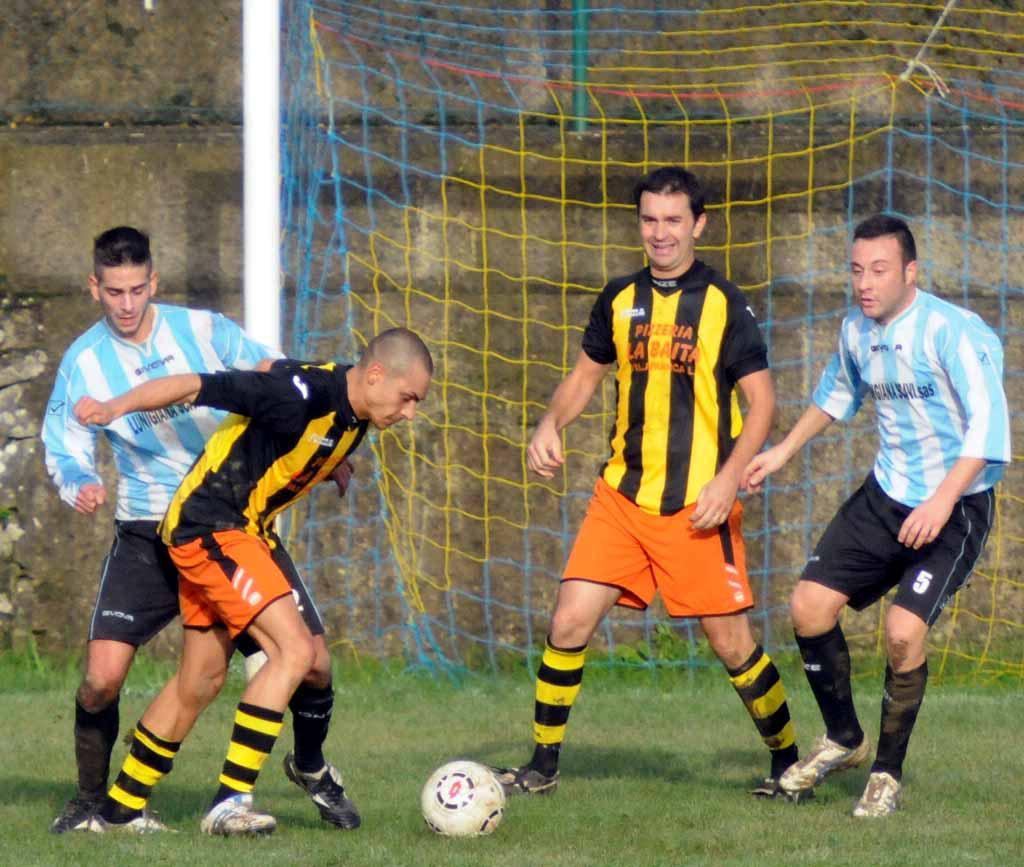 Un'azione di gioco in Prima categoria