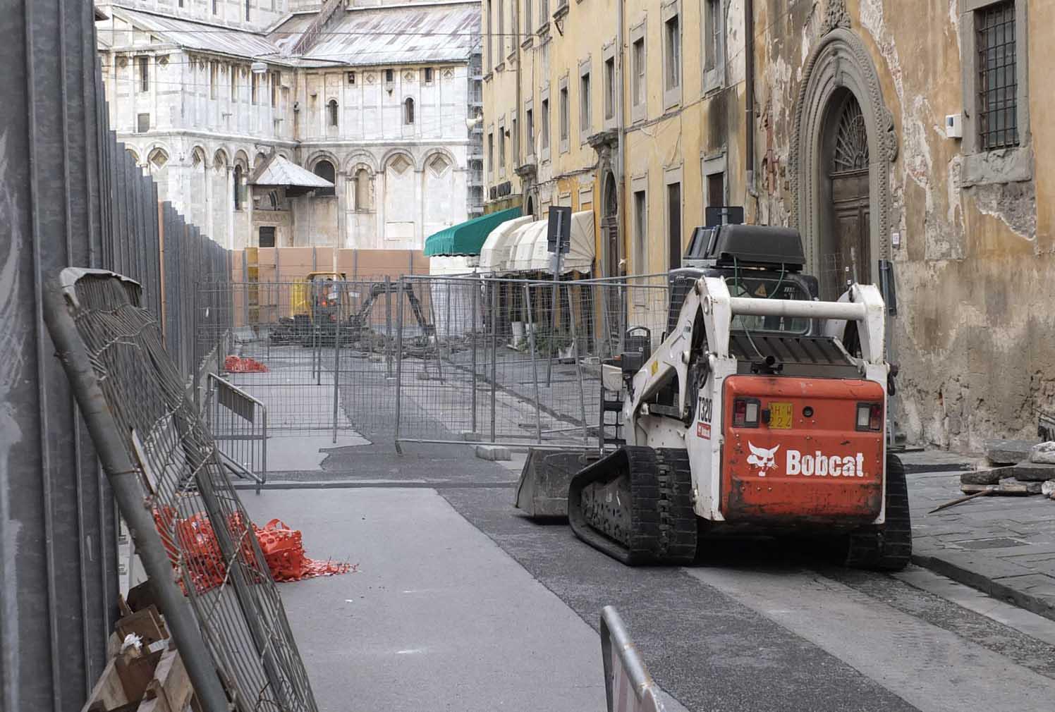 Il cantiere in via Santa Maria