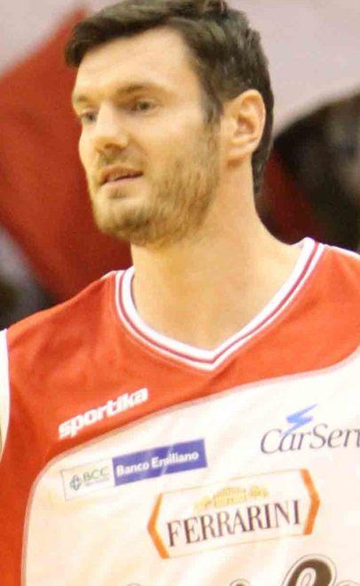 Oggi si decide il futuro dei gemelli Lavrinovic 