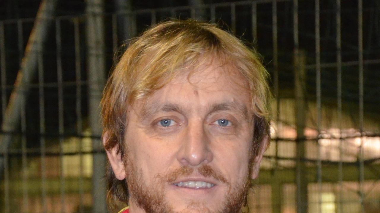 Il nuovo allenatore, Simone Venturi, dirige il suo primo allenamento del Montemurlo