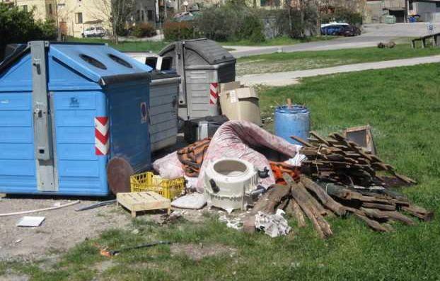 Scoppia la protesta sulla tassa rifiuti Complice l’inciviltà 