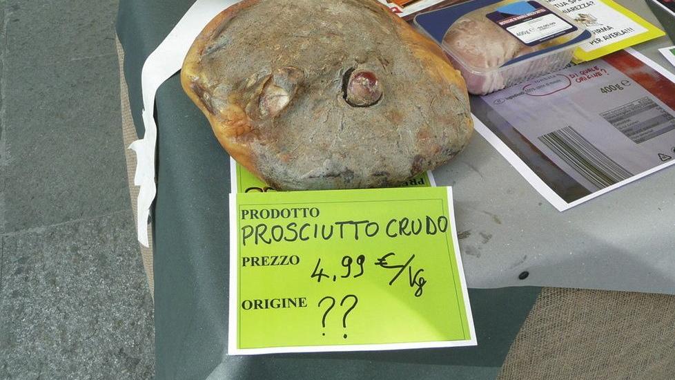 Nuovi cartelli per alimentari E spesso restano anonimi