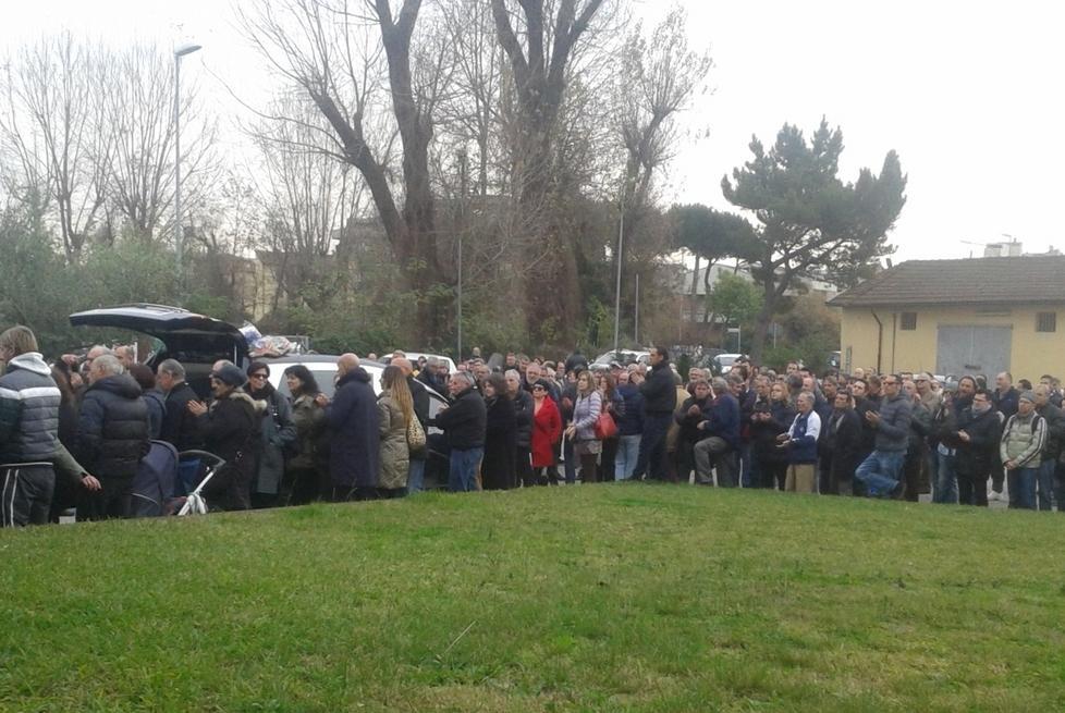 “Ciao Dede”, Viareggio saluta Vecciani 