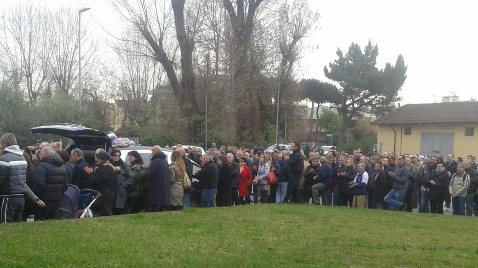 “Ciao Dede”, Viareggio saluta Vecciani