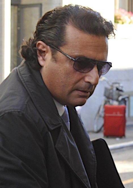 Nuova indagine contro Schettino: distruzione di bellezze naturali