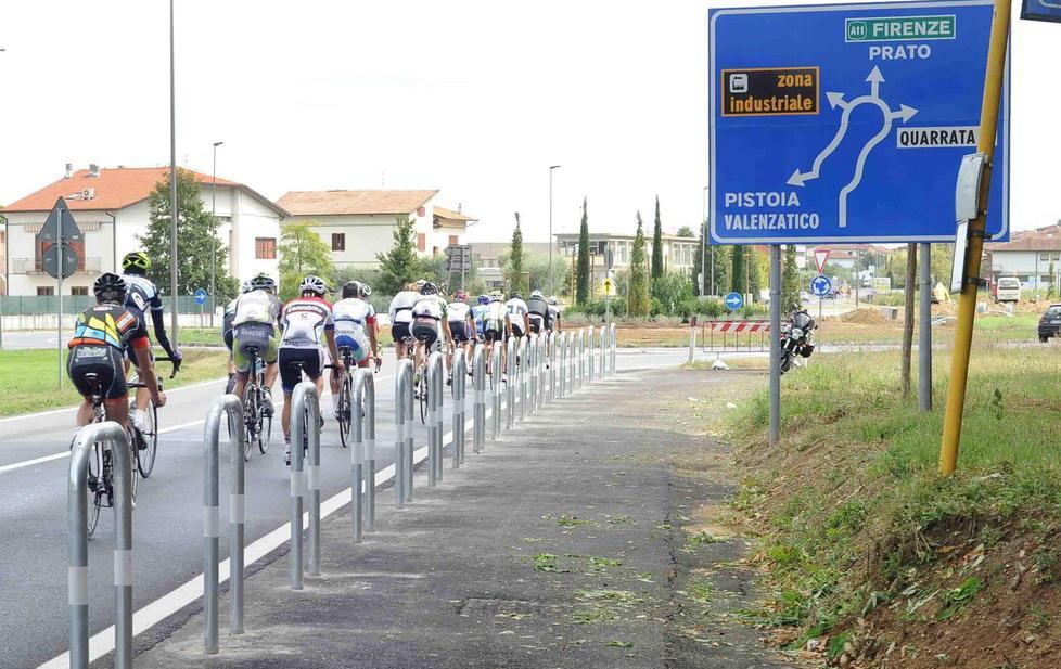 I vincitori della gara per le piste ciclabili in una maxi inchiesta 