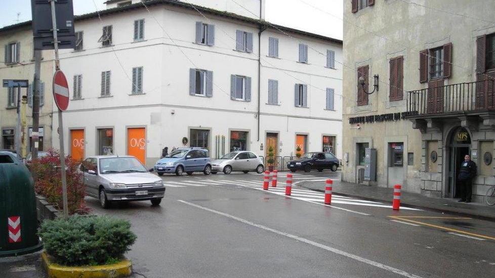 Via i semafori e nuova viabilità sul ponte