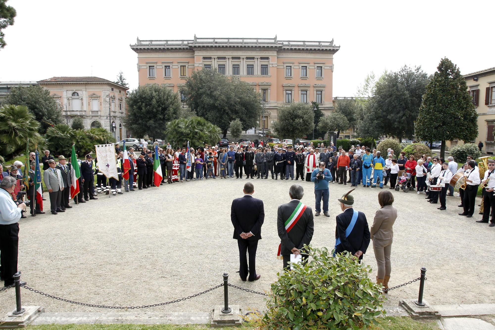 L'area del Parco regio vista dal monumento durante una celebrazione del 4 novembre 