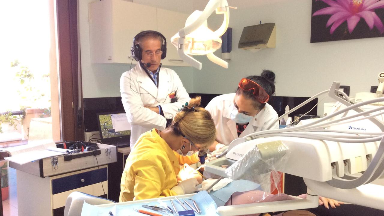 L'intervento nello studio dentistico condotto col paziente in stato di ipnosi