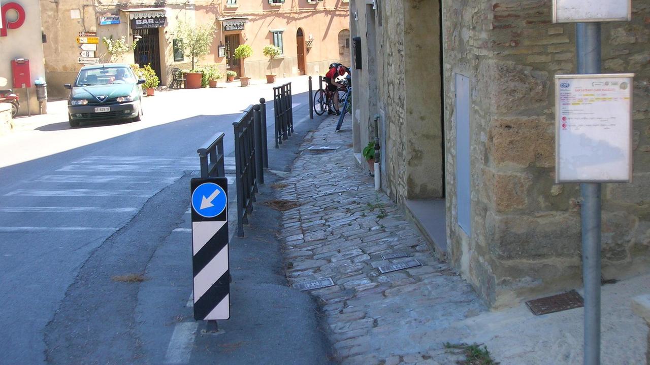 La zona in San Lazzaro dove è avvenuta la tentata rapina