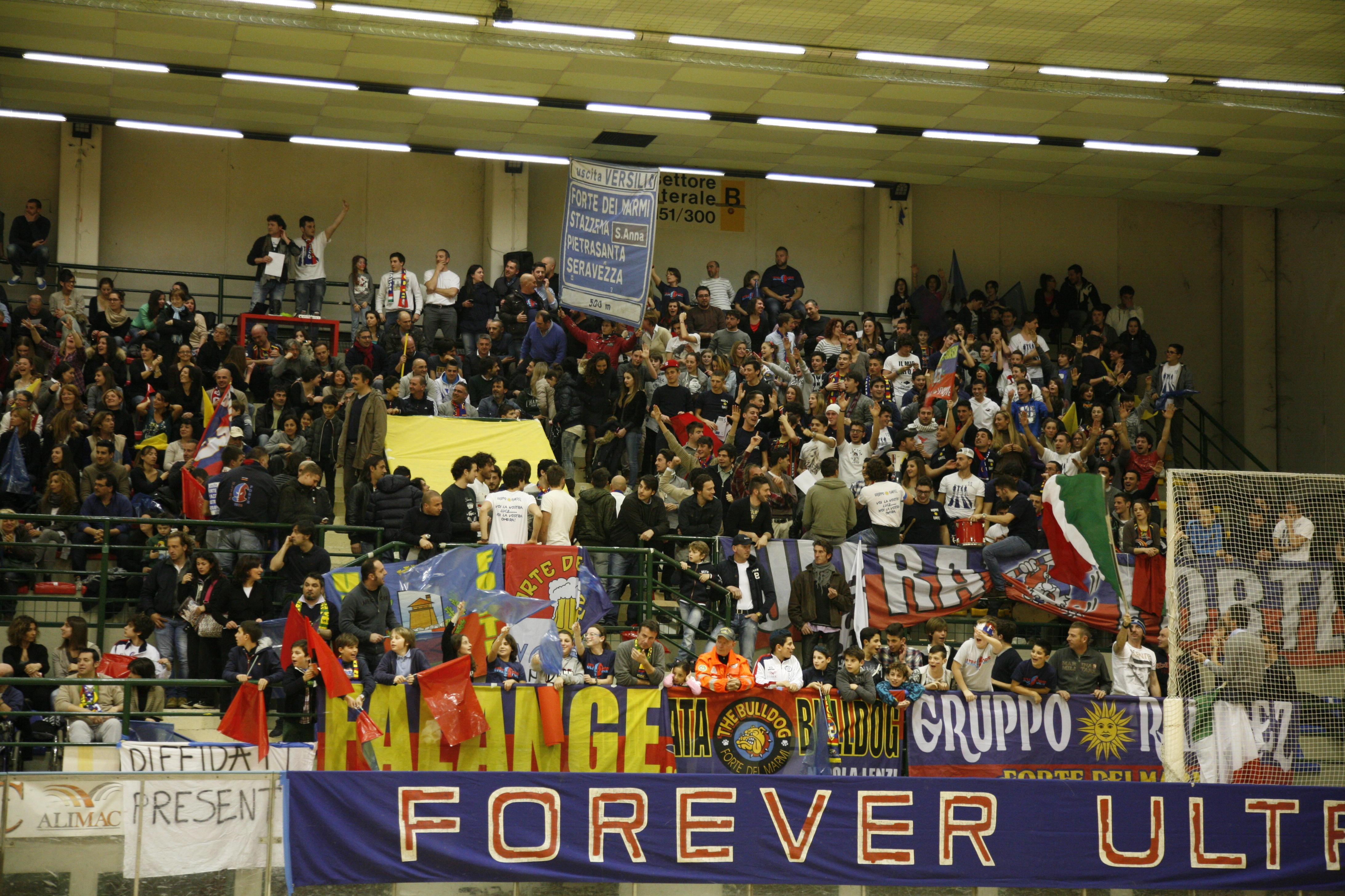 La tifoseria dell'hockey  Forte dei Marmi