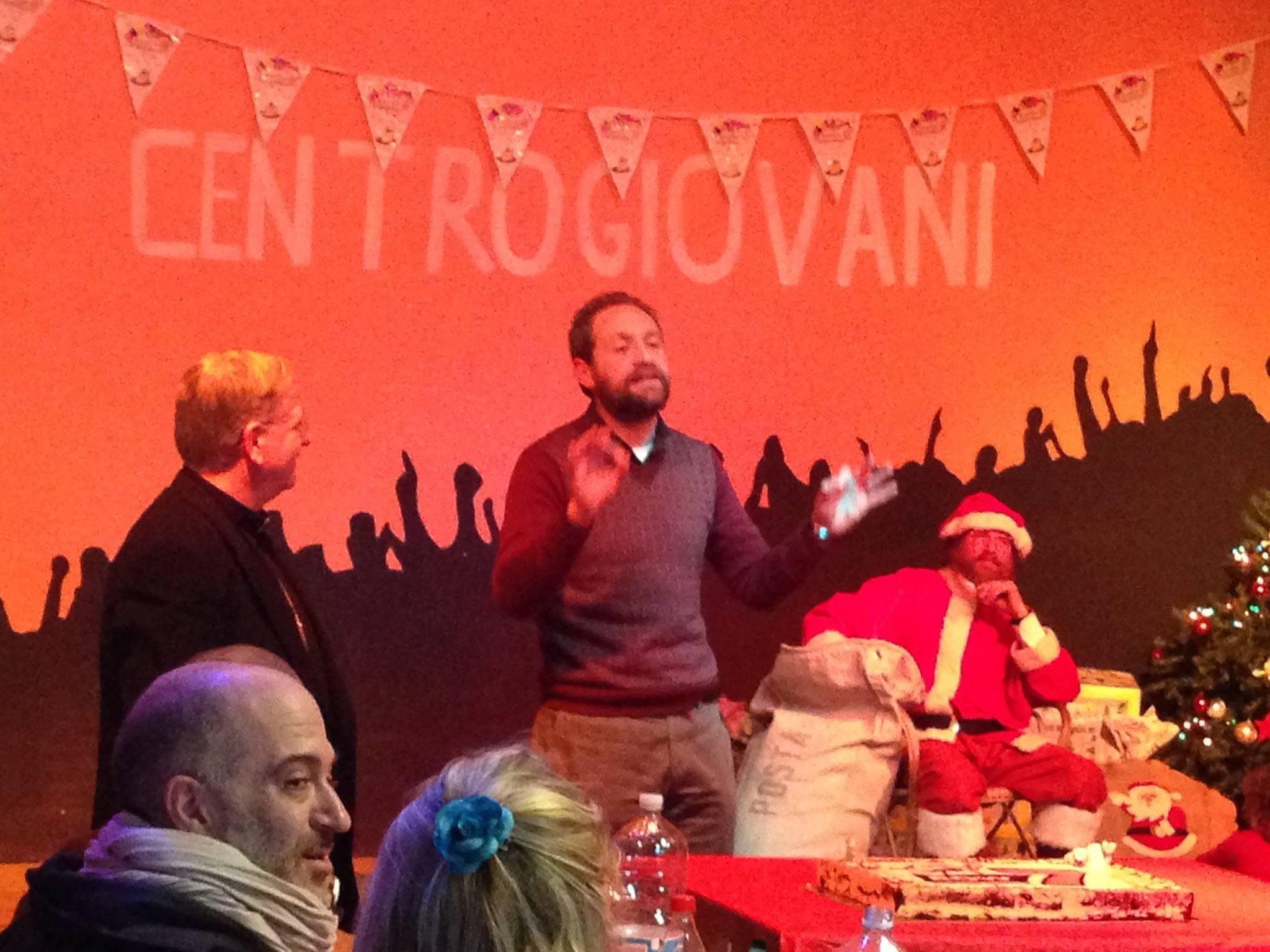 Don Alessandro Carmignani nel Centro Giovani di Pistoia per il Natale 2014