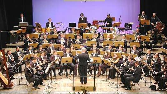 Concerto di Natale con l’Ort diretta da Daniele Rusticoni