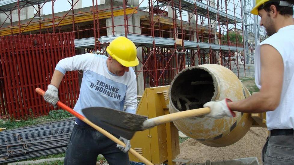 Coste e cemento, dubbi sulla legge casa