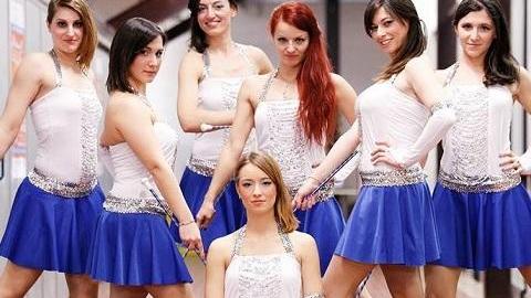Show con banda e majorette