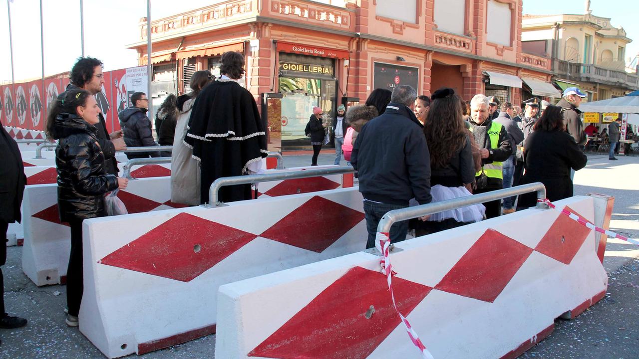Gli ingressi al circuito del Carnevale di Viareggio