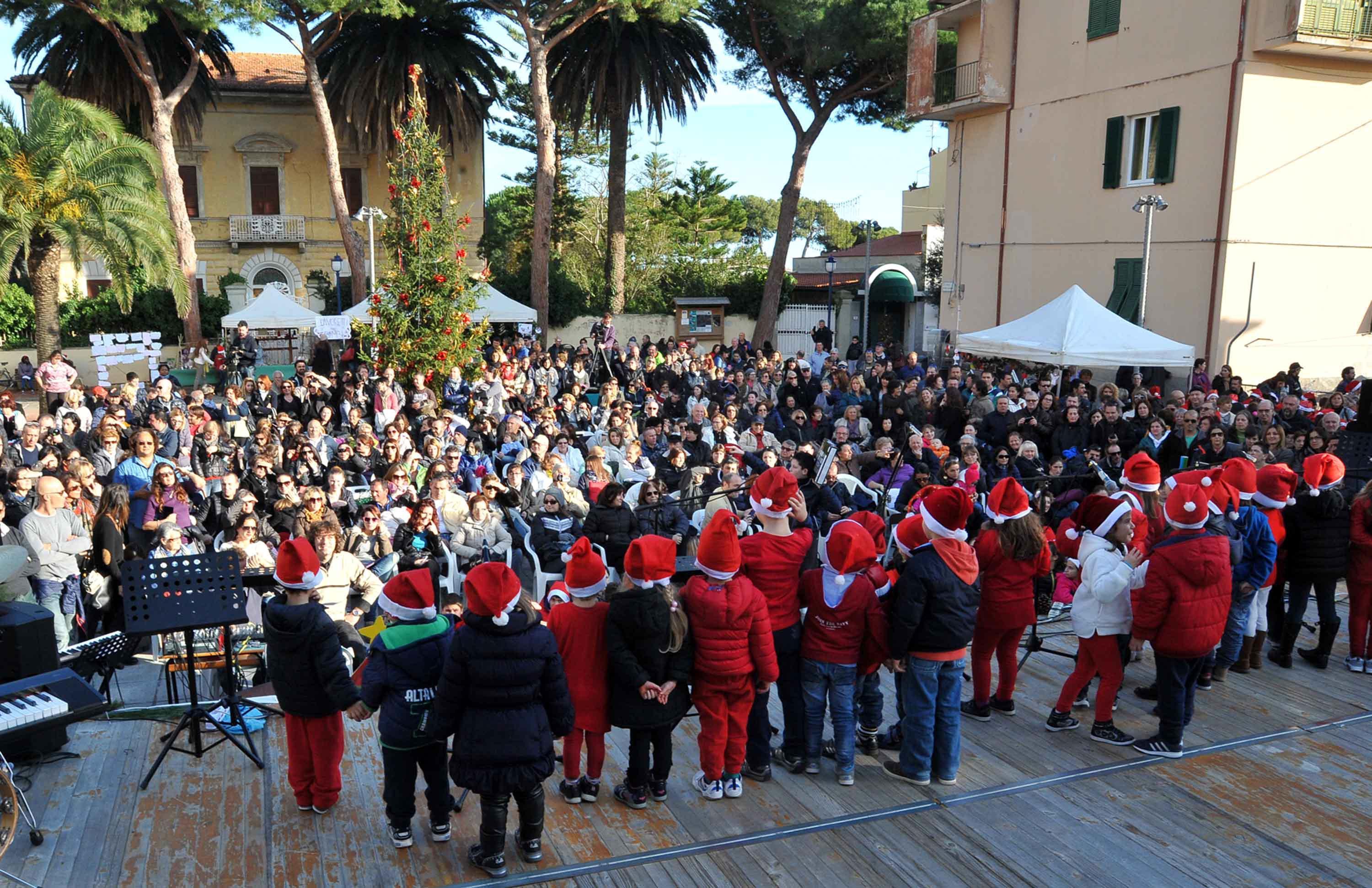 Studenti e e genitori a Cantiamo Insieme (foto Giò Di Stefano)