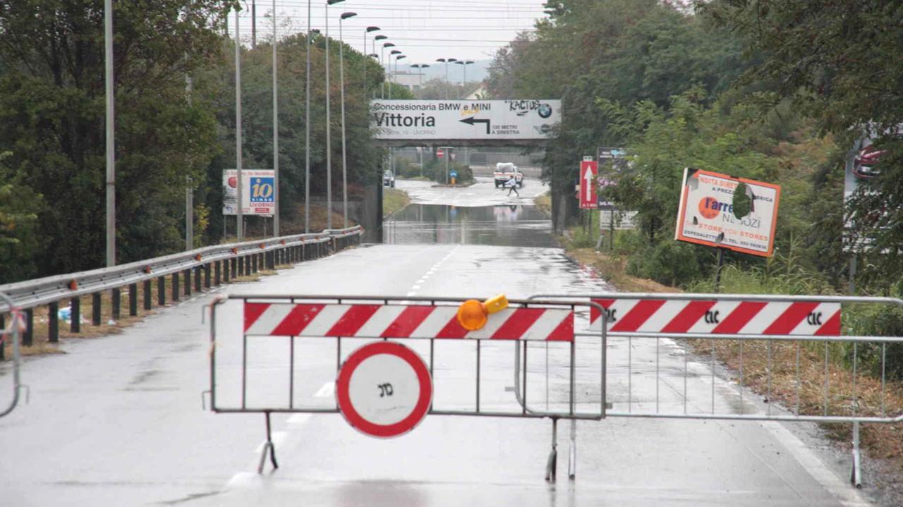 Il sottopasso allagato di via Firenze