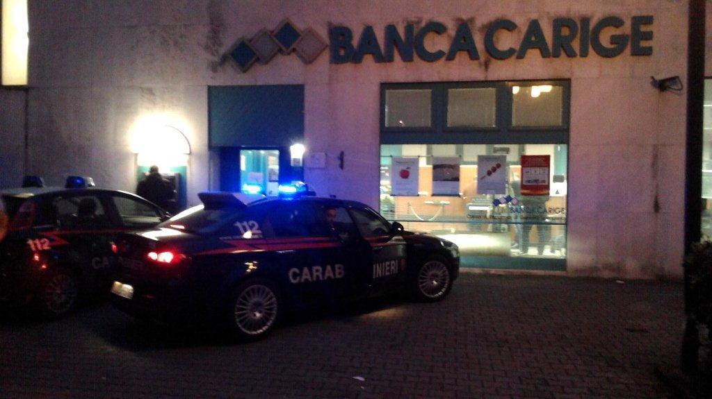 La filiale rapinata della Banca Carige 