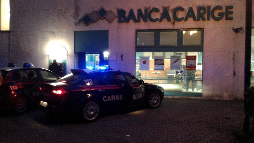La filiale rapinata della Banca Carige