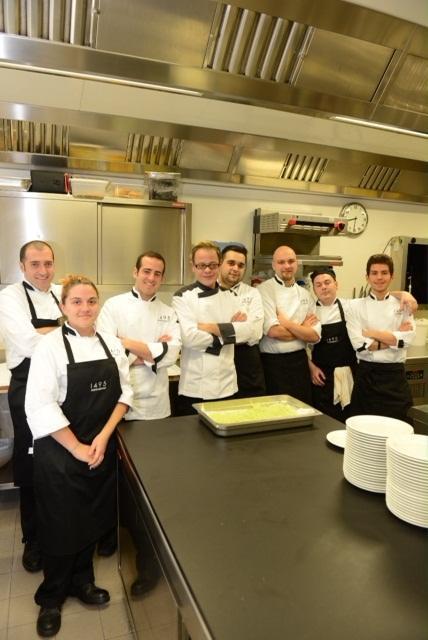 Spyros, primo masterchef, ha inaugurato il ristorante dei suoi sogni