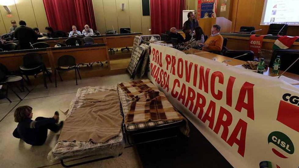 Occupato Palazzo Ducale In Provincia 153 a rischio