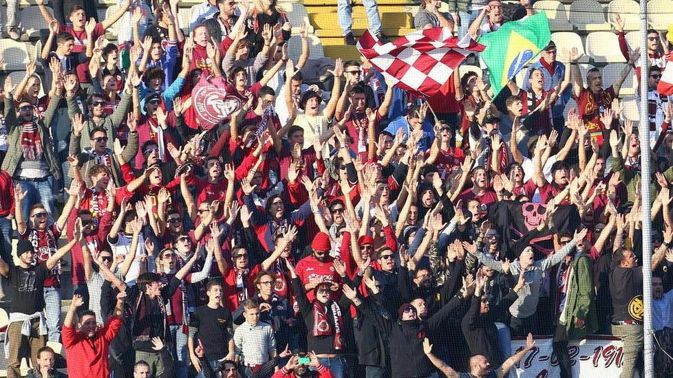 È cuore amaranto: in 400 a Chiavari