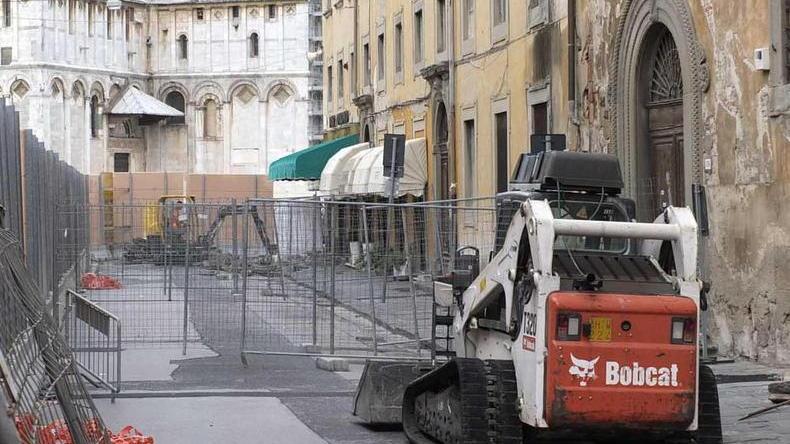 In via Santa Maria telecamere, bus e varchi “intelligenti”
