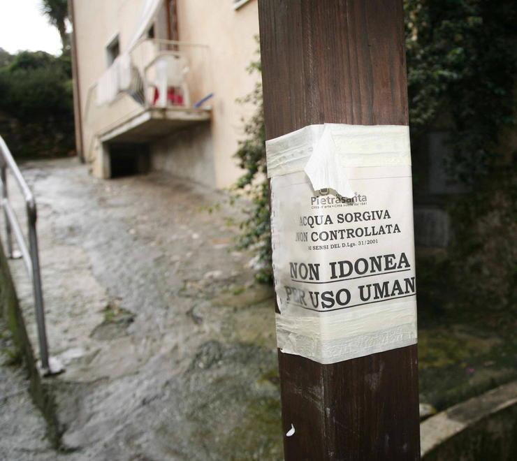 Il tallio è anche nei tubi E il divieto va avanti 