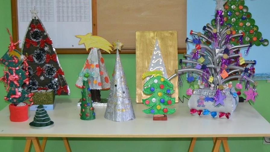 Natale e riciclo, mostra alle scuole elementari 