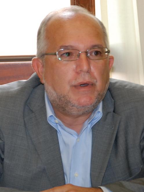 Consiglio del malessere: si dimette Gianni Urtis 