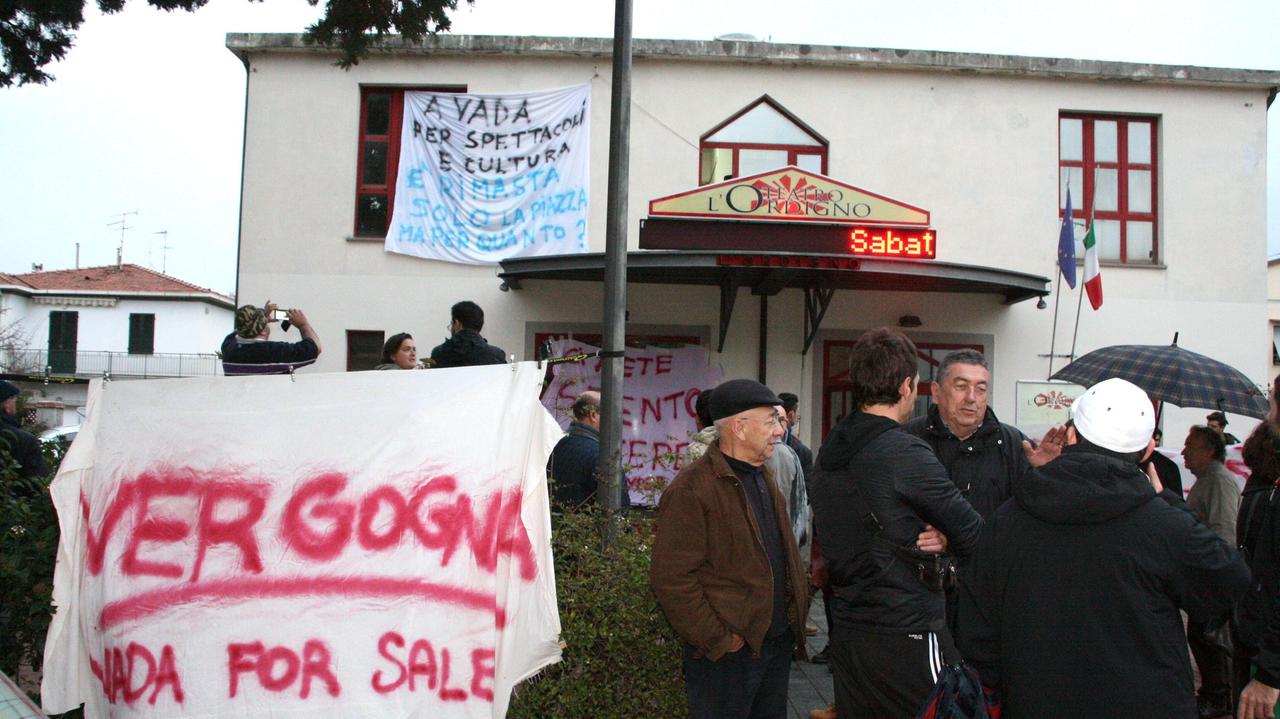Una manifestazione per riaprire l'Ordigno