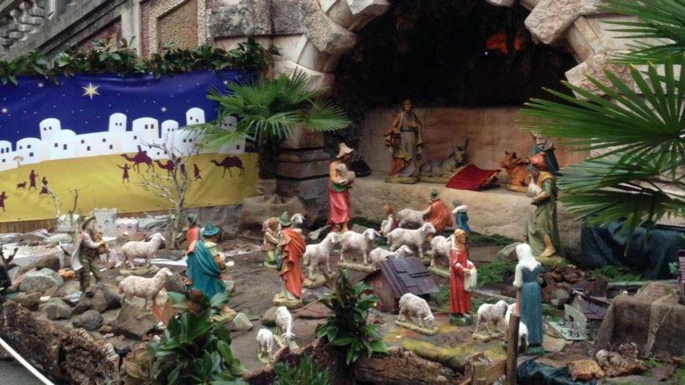 Vandali danneggiano il presepe dell’Asvalt