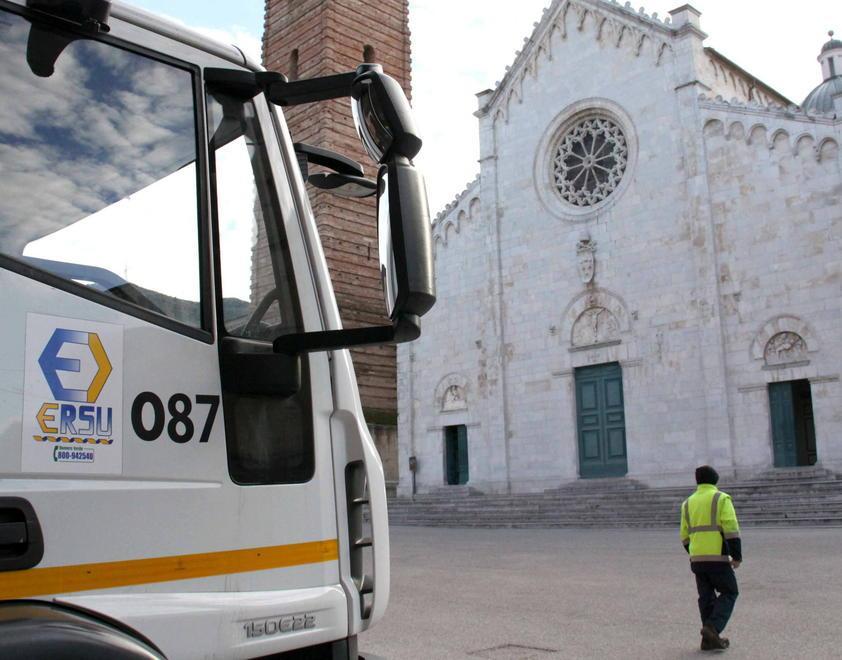 Rifiuti, via al porta a porta per oltre 1500 famiglie 