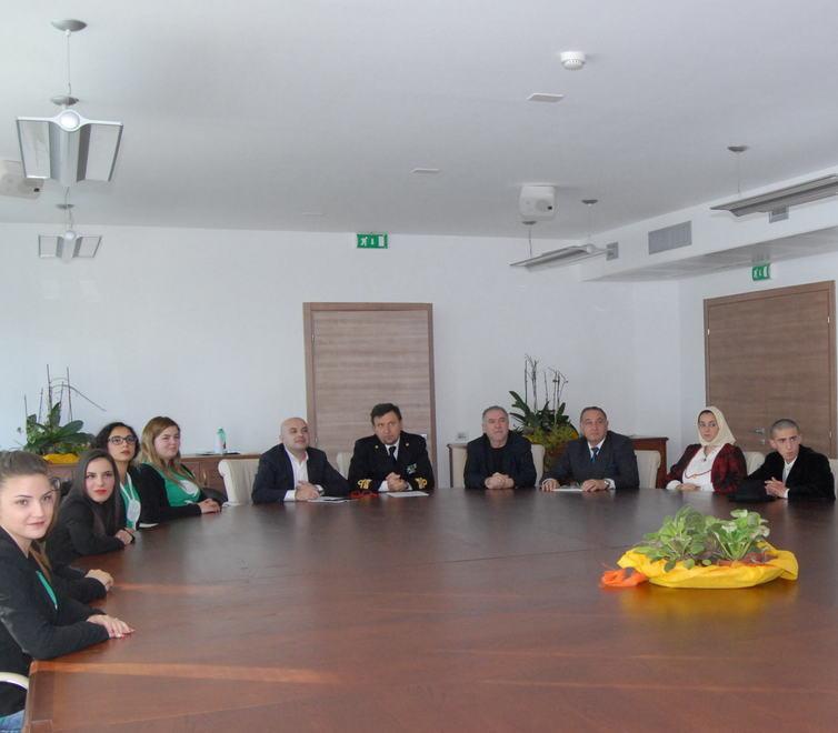 Gli allievi dell’Itc Panedda in campo per il turismo