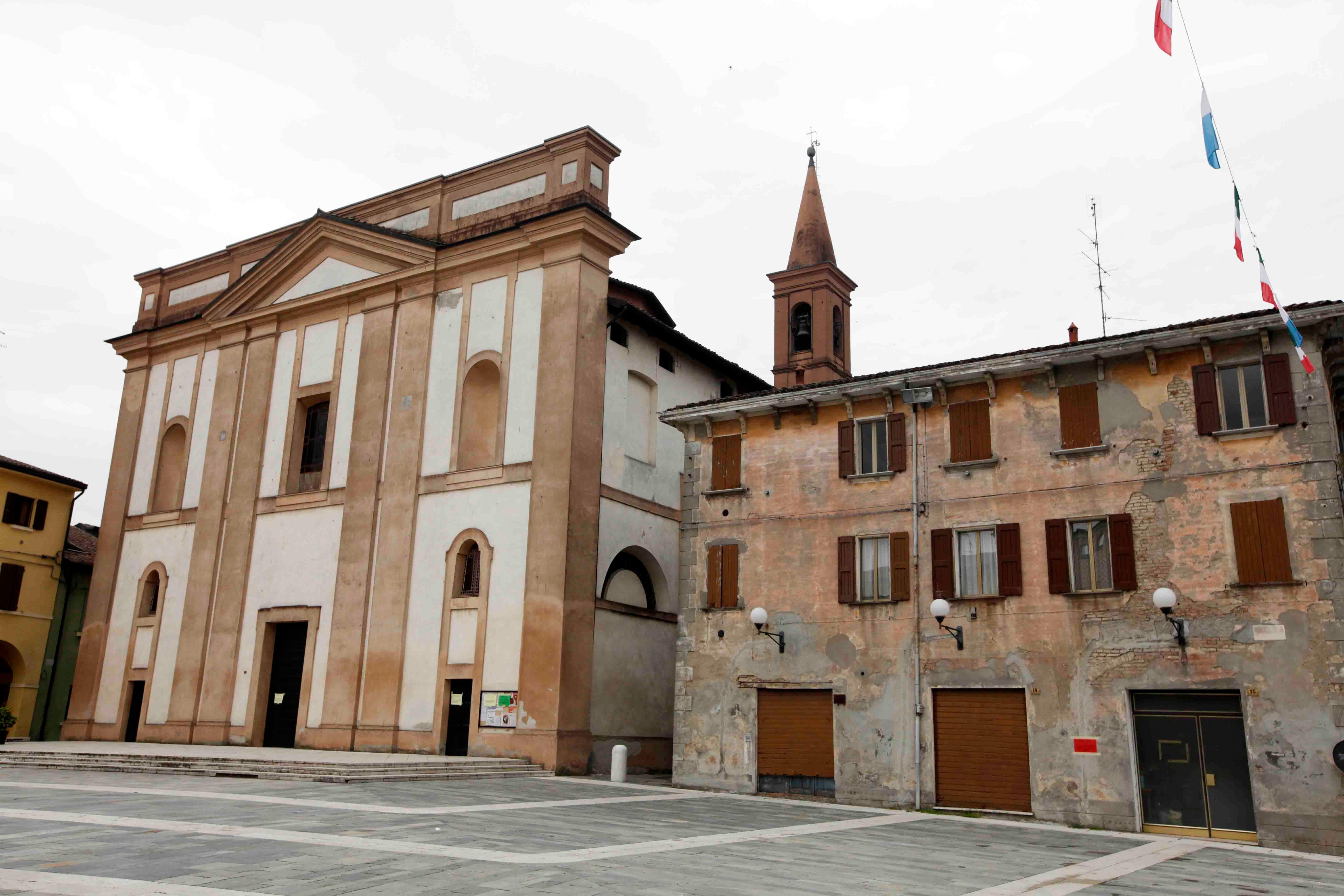 Rubano le offerte per i poveri: denunciati due minori