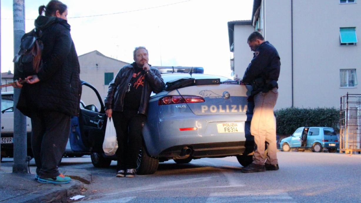 Un auto della polizia