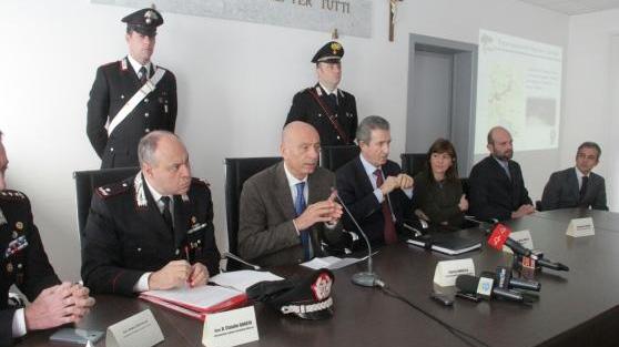 La conferenza stampa degli inquirenti