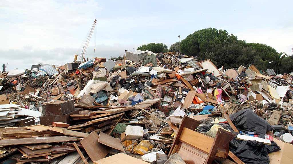 La devastazione dopo l'alluvione