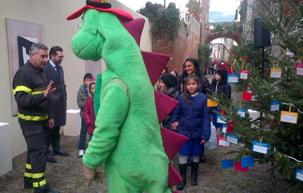 Gli alberi dei bambini, guarda le foto