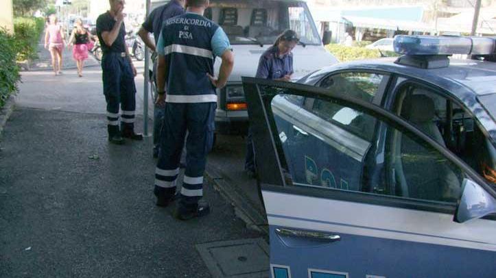 Prende a pugni l’ex compagna