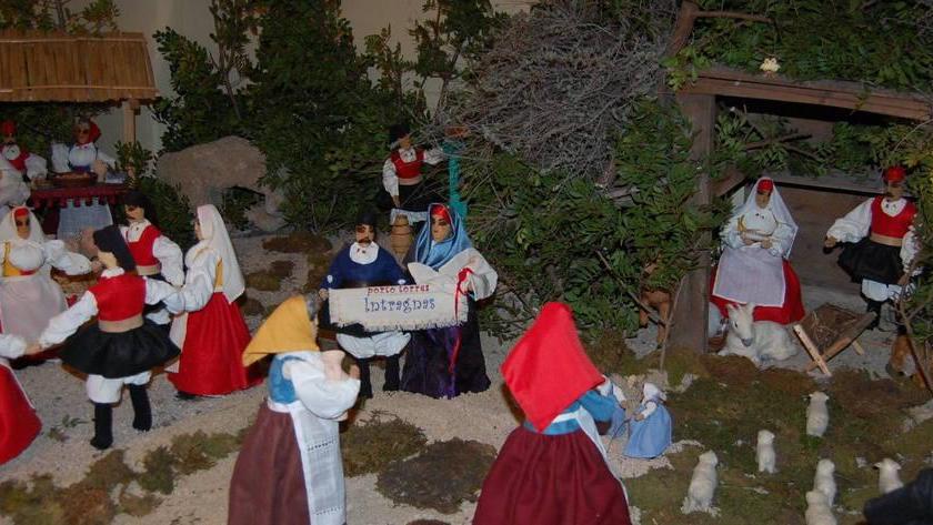 Natività etnica ai piedi della basilica di San Gavino
