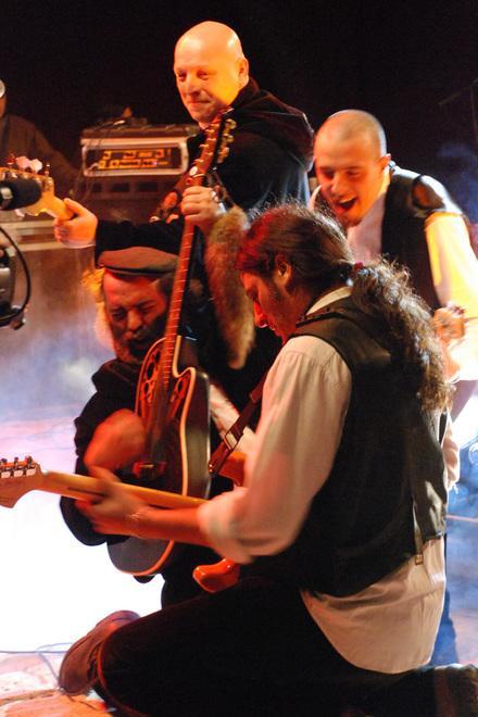 “Musica dal fango”: concertone al Brin con le voci dell’isola 