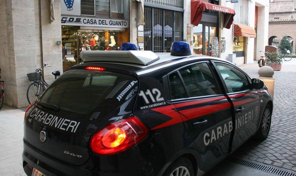 Razziati regali e decorazioni 