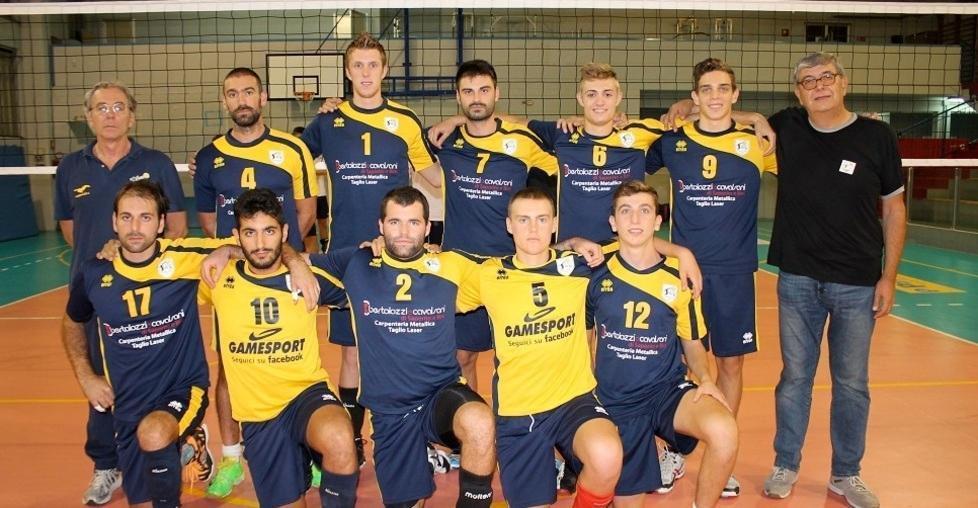 Dream non brilla ma va a segno Il 3-0 al Massa vale il primato
