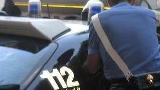Seguono il tossicodipendente e arrivano al pusher: preso