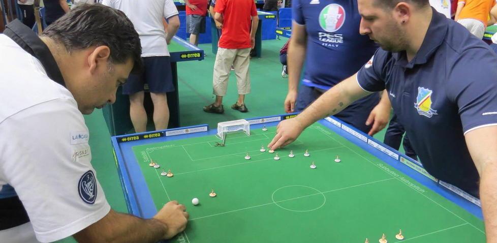 Esplode la passione del subbuteo 